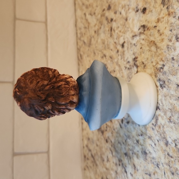 Vintage Lefton Chopin and Mendelssohn Porcelain Figurines - Picture 3 of 10